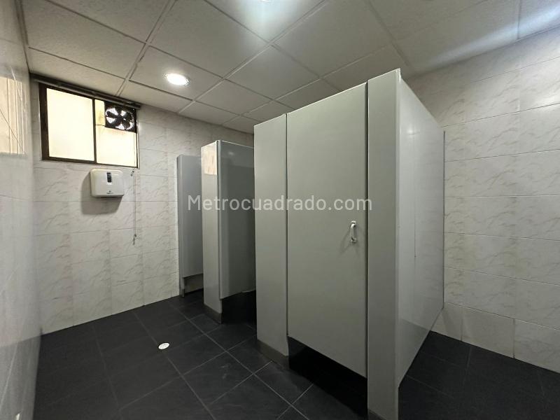 Oficina en Arriendo, CHICO, Bogotá D.C. - Więcej