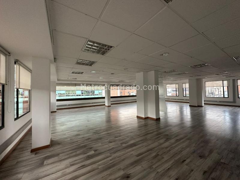 Oficina en Arriendo, CHICO, Bogotá D.C. - Más