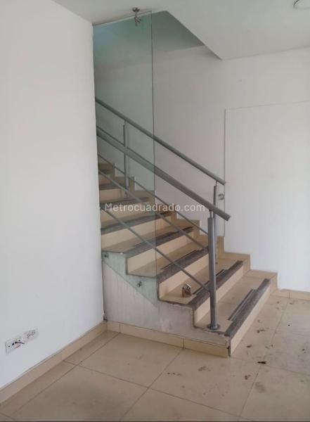 Edificio de Oficinas en Arriendo, CEDRITOS, Bogotá D.C. - Más