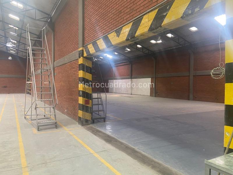 Bodega en Arriendo, MONTEVIDEO, Bogotá D.C. - Vista 3