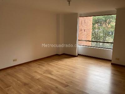 Apartamento de 3 alcobas en venta en Chico, Bogotá, 250 m² · foto 8 de 20