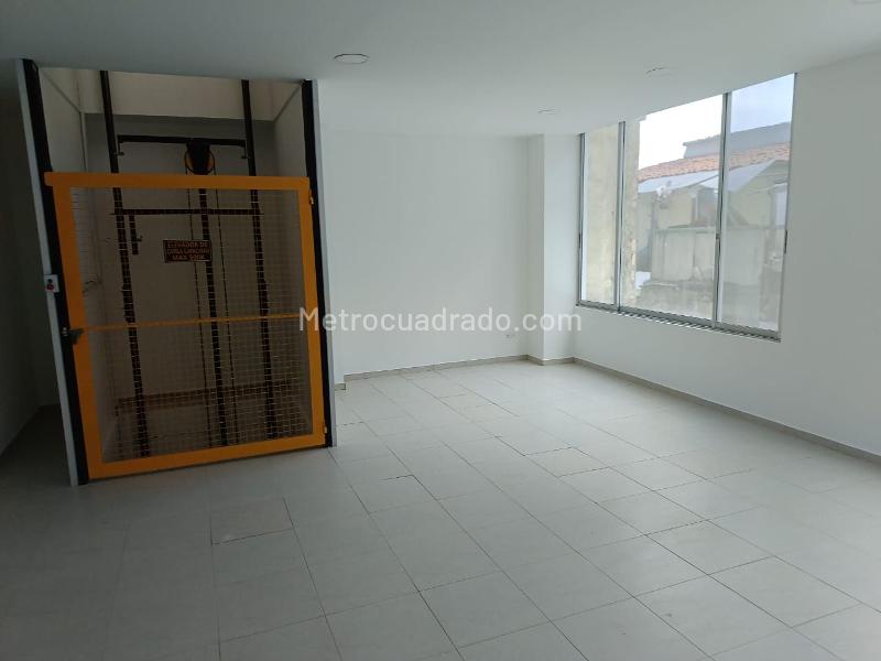 Bodega en Arriendo, PRADO PINZON, Bogotá D.C. - Más