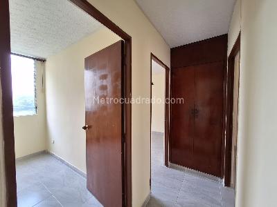Apartamento de 3 alcobas en venta en El Lido, Cali, 72 m² · foto 11 de 18