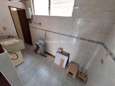 Apartamento de 3 alcobas en venta en El Lido, Cali, 72 m² · foto 5 de 18