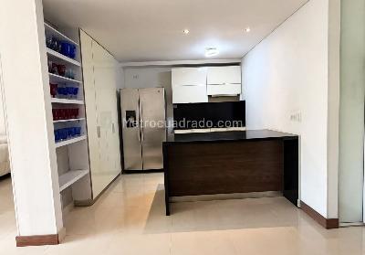 Apartamento de 2 alcobas en venta en La Arboleda, Cali, 113 m² · foto 5 de 14