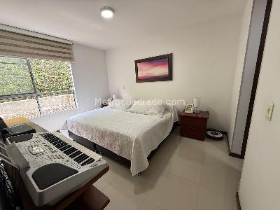 Apartamento en venta en Menga, Cali · foto 8 de 12