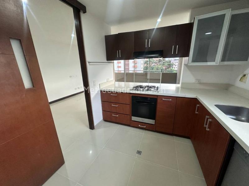 Apartamento Exclusivo de 3 Alcobas en Santa María de los Ángeles - 2