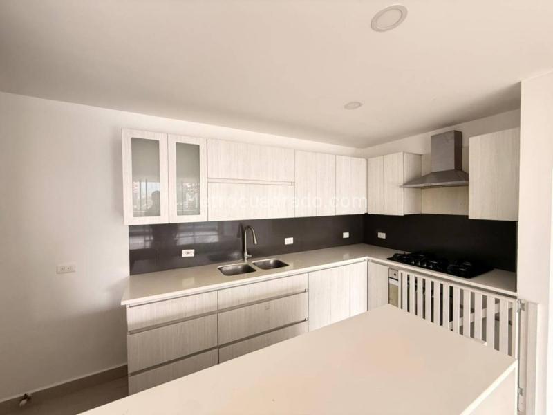 Apartamento de 4 Alcobas en La Frontera - 7