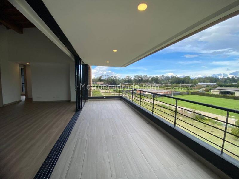 3BR Apartment in Llano Grande (150 m²) - 3