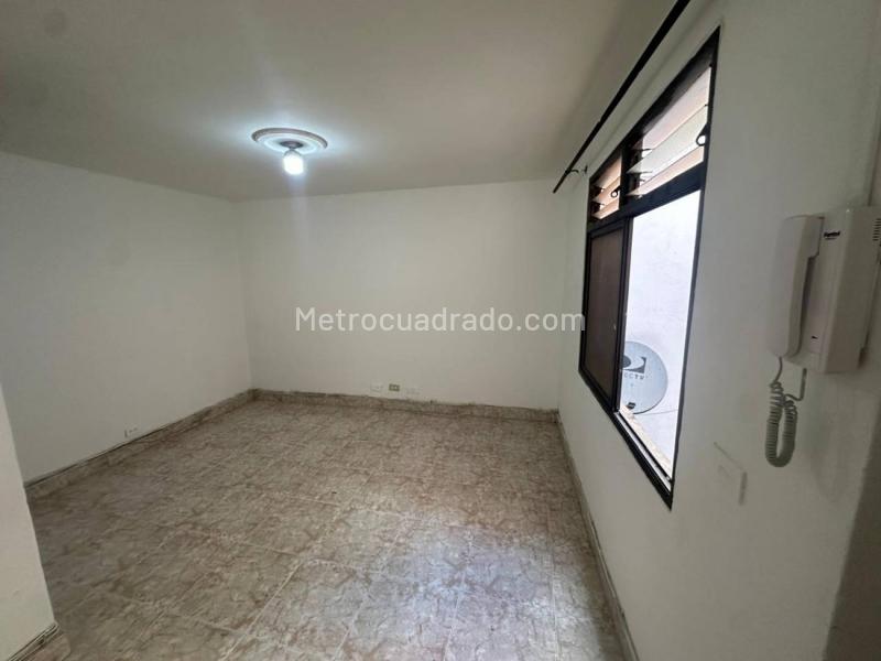 Apartamento Dúplex de 3 Alcobas en Calasanz - 6