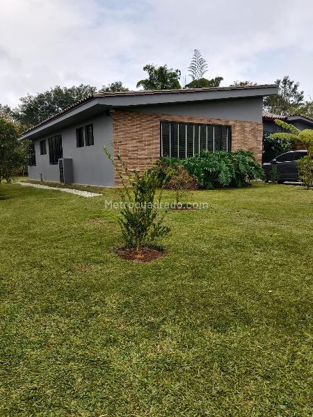 Casa en Arriendo, Vereda El Tablazo, Rionegro