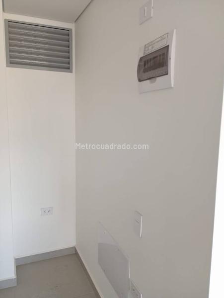 New 3BR Apartment with Balcony in Santa Ana (Bello) - 9