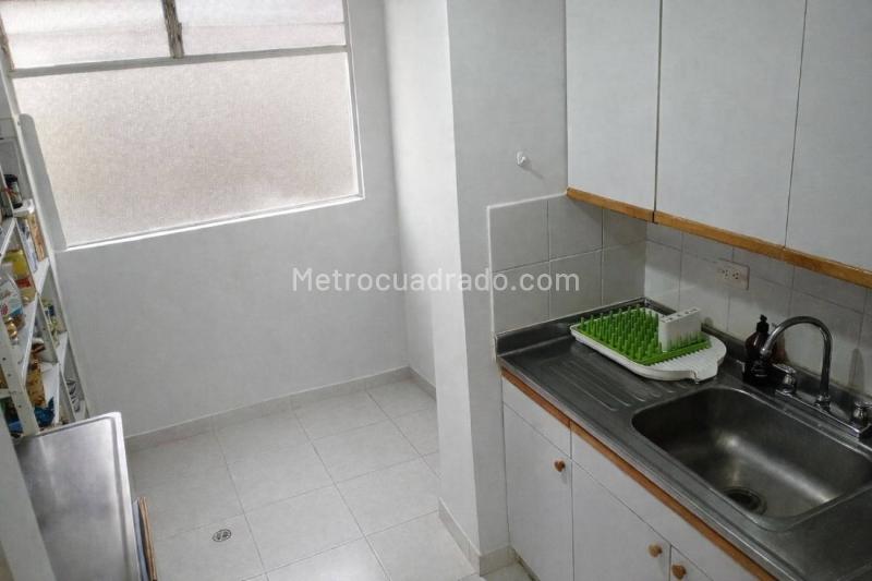 2BR Apartment for Rent in Medellín (74 m²)