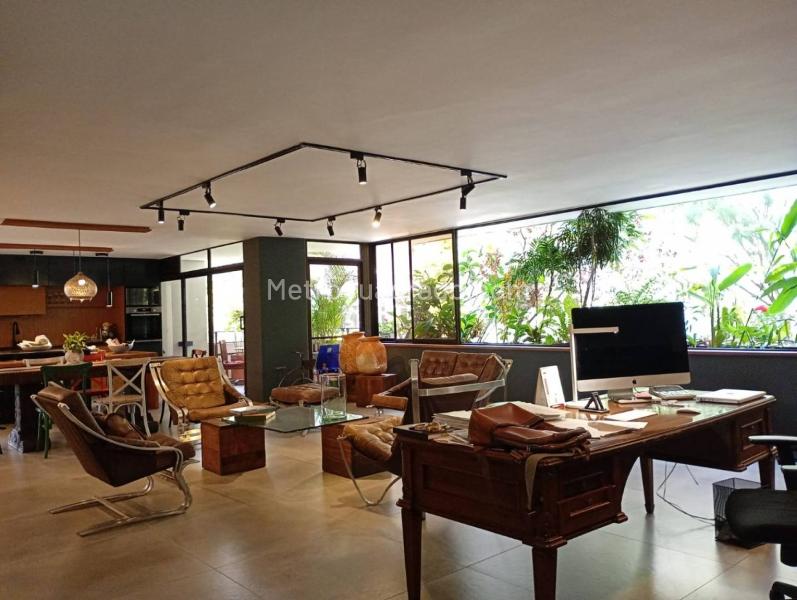 Exclusive 3BR Apartment in Parque Poblado - 4