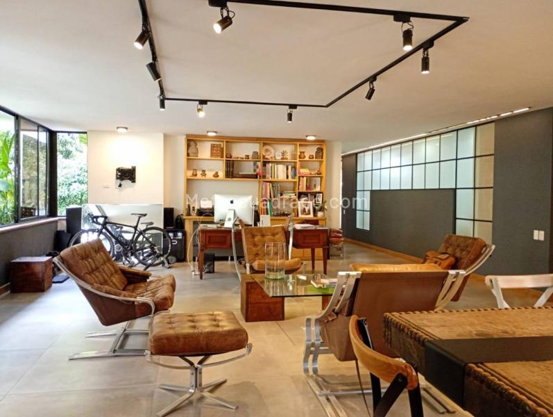 Exclusive 3BR Apartment in Parque Poblado - 7