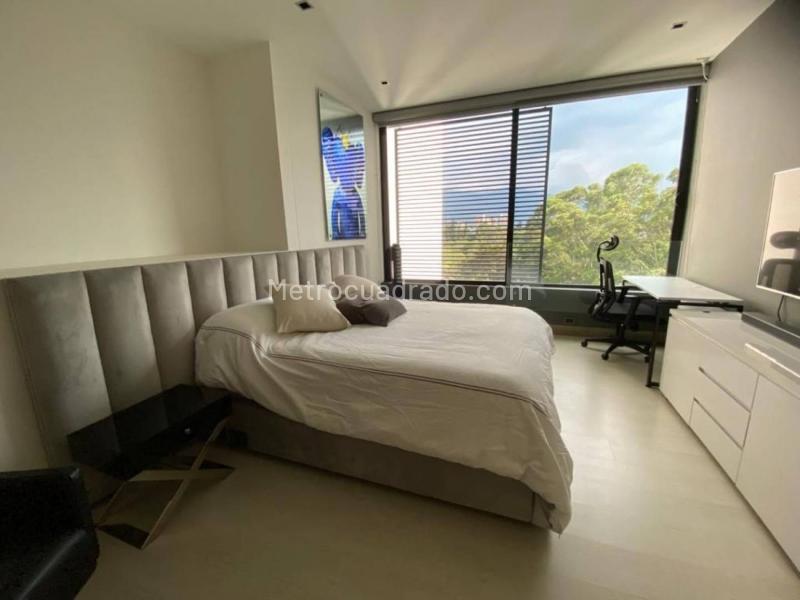 Apartamento de 1 Alcoba de Lujo con Diseño Moderno en El Poblado - 8