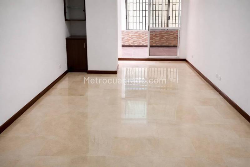 Beautiful 2BR Apartment with Patio in Medellin - 4