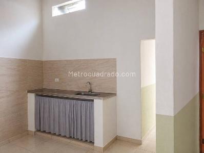 Casa de 5 alcobas en venta en Envigado, Envigado, 135 m² · foto 3 de 5