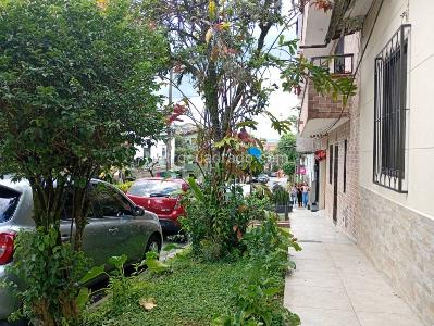 Casa de 5 alcobas en venta en Envigado, Envigado, 135 m² · foto 5 de 5