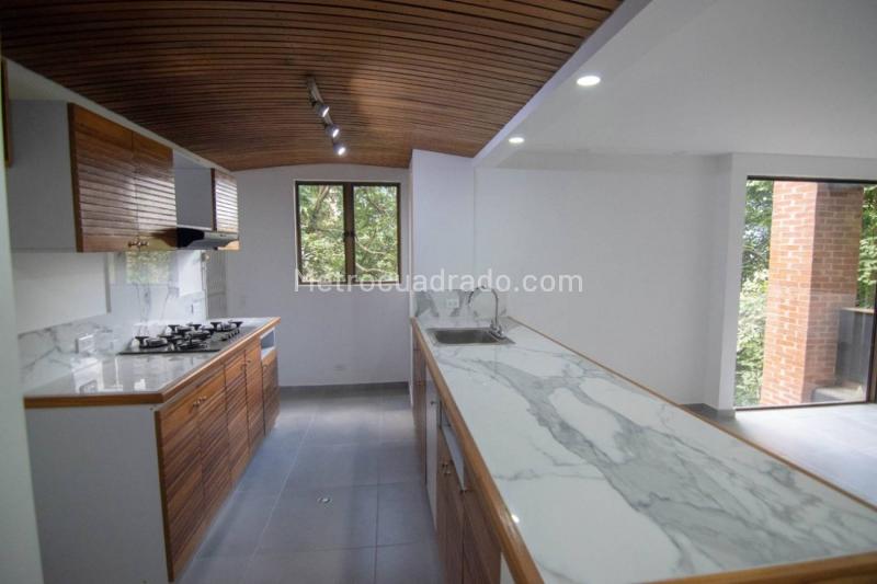 Apartamento en Arriendo, Poblado Altos Del Poblado, Medellín - 5