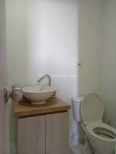 Apartamento en Arriendo, Cabañitas, Bello – další