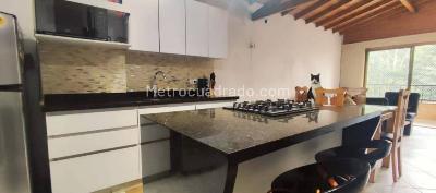 Apartamento de 3 alcobas en venta en Envigado, Envigado, 92 m² · foto 4 de 12