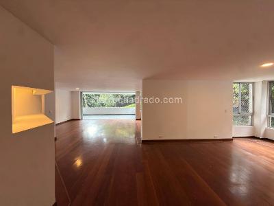 Apartamento en arriendo en Poblado, Medellín · foto 5 de 20