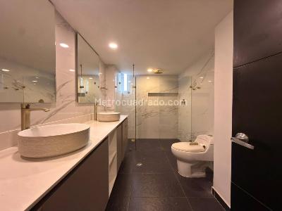 Apartamento en arriendo en Poblado, Medellín · foto 12 de 20