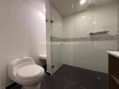 Apartamento en arriendo en Poblado, Medellín · foto 17 de 20