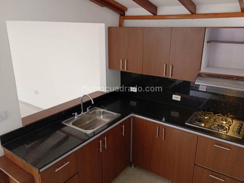 Apartamento en Arriendo, Cabañitas, Bello - Widok 3