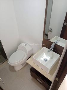 Apartamento de 2 alcobas en venta en El Poblado, Medellín, 90 m² · foto 12 de 20
