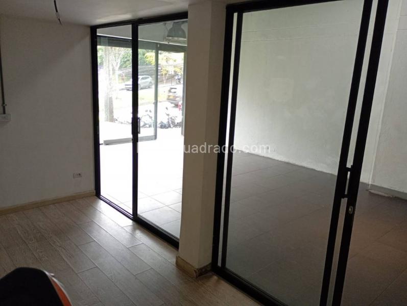 Local Comercial en Arriendo, Los Balsos, Medellín - Więcej