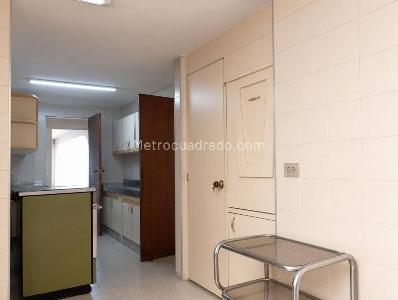 Apartamento de 5 alcobas en venta en Laureles, Medellín, 252 m² · foto 3 de 20