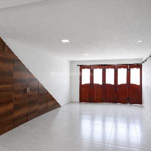 Casa de 3 alcobas en venta en San Antonio, Rionegro, 231 m² · foto 2 de 17