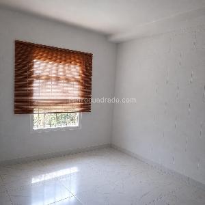 Casa de 3 alcobas en venta en San Antonio, Rionegro, 231 m² · foto 3 de 17