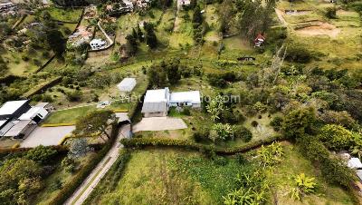 Casa de 4 alcobas en venta en Vereda Mampuesto, Rionegro · foto 2 de 13