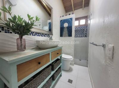 Casa de 3 alcobas en arriendo en Vereda Los Alticos San Antonio De Pereira, Rionegro · foto 11 de 16