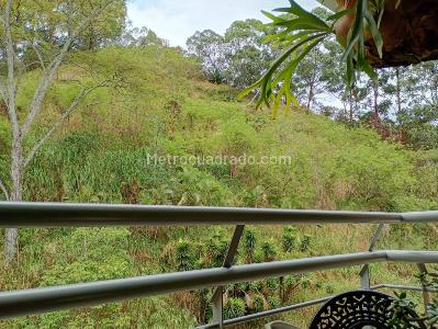 Apartamento en venta en La Almeria, Medellín · foto 13 de 20