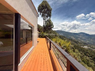 Casa de 5 alcobas en arriendo en Vereda Santa Catalina, Envigado · foto 10 de 20