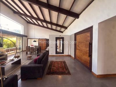 Casa de 5 alcobas en arriendo en Vereda Santa Catalina, Envigado · foto 12 de 20