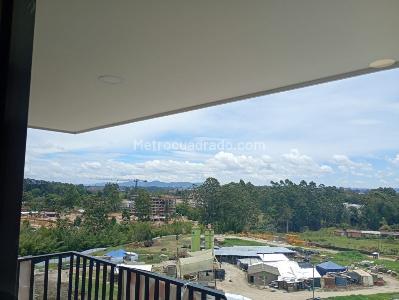 Apartamento de 2 alcobas en arriendo en San Antonio, Rionegro, 80 m² · foto 7 de 20