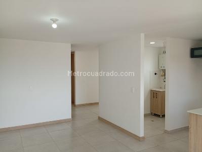 Apartamento de 2 alcobas en arriendo en San Antonio, Rionegro, 80 m² · foto 9 de 20