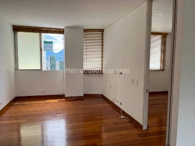 Apartamento de 2 alcobas en venta en Los Balsos, Medellín, 174 m² · foto 15 de 20