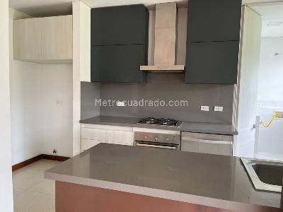 Apartamento de 2 alcobas en venta en Los Balsos, Medellín, 174 m² · foto 4 de 20