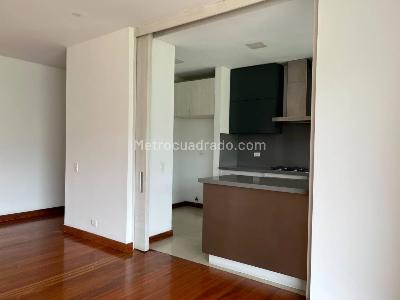 Apartamento de 2 alcobas en venta en Los Balsos, Medellín, 174 m² · foto 5 de 20