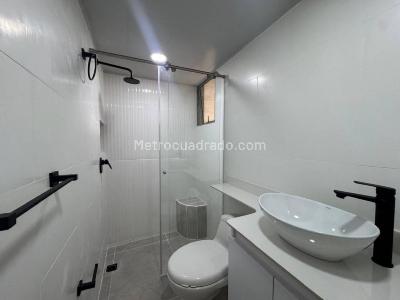 Apartamento de 2 alcobas en arriendo en La Aguacatala, Medellín, 61 m² · foto 10 de 20