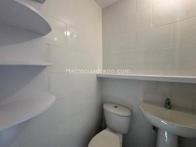 Apartamento de 2 alcobas en arriendo en La Aguacatala, Medellín, 61 m² · foto 13 de 20