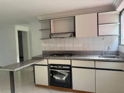 Apartamento de 2 alcobas en arriendo en La Aguacatala, Medellín, 61 m² · foto 2 de 20