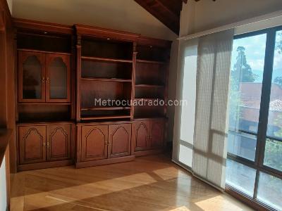Casa de 3 alcobas en arriendo en Los Balsos, Medellín, 217 m² · foto 18 de 20
