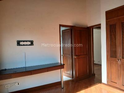 Casa de 3 alcobas en arriendo en Los Balsos, Medellín, 217 m² · foto 19 de 20